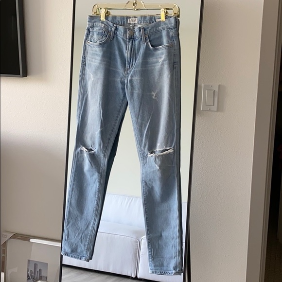 Agolde Denim - AGOLDE Sophie light wash distressed jeans sz 27
